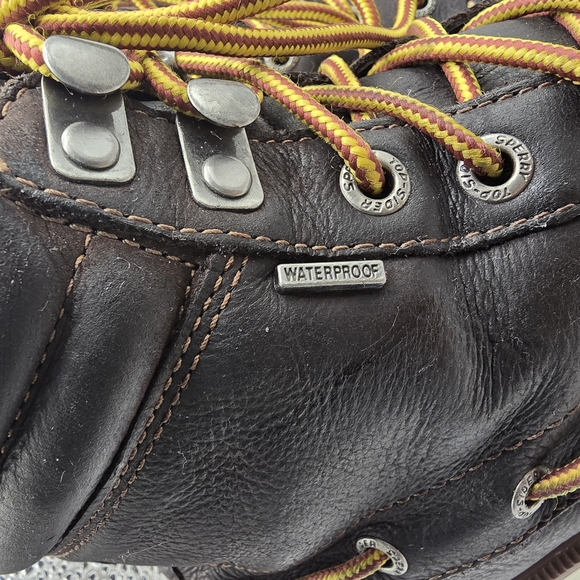 SPERRY TOP-SIDER FOR MEN: 7 AUTHENTIC ORIGINAL WATERPROOF LUG CHUKKAMen – Brown - Picture 6 of 12